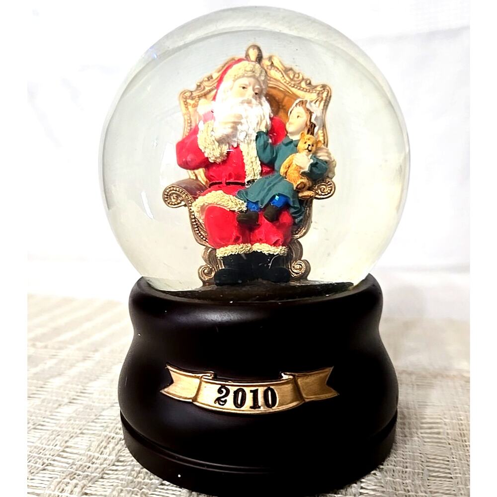 Threshold 2010 Snow Globe Sitting with Santa Musical "Jolly Old St Nick"
